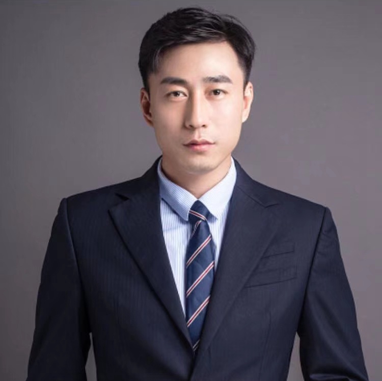 张进飘 项目运营总监